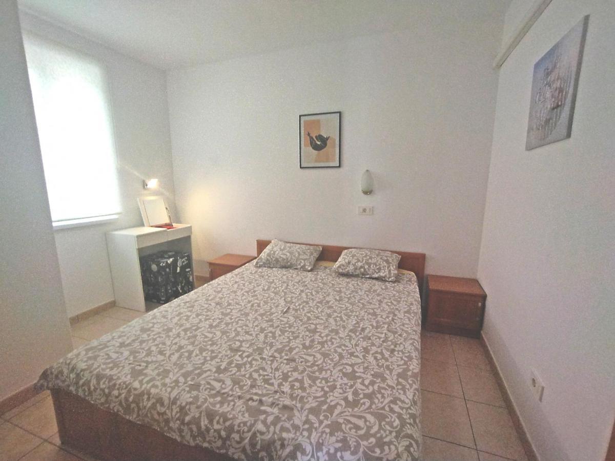 Apartment Suzie Q - Intermezzo With Sea View غاباس المظهر الخارجي الصورة